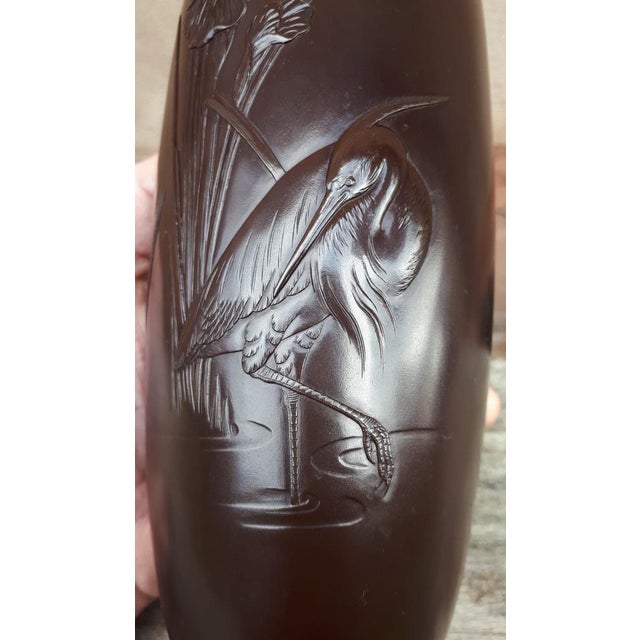 Metal Meiji Era Bronze Vase with Egret Decoration by Mazayuki, Japan, 1890s For Sale - Image 7 of 12
