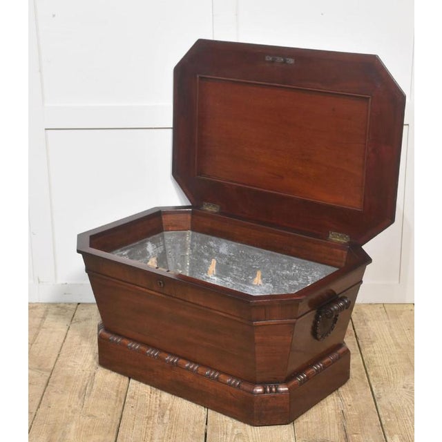 Georgian Mahogany Sarcophagus Cellarette For Sale - Image 4 of 7