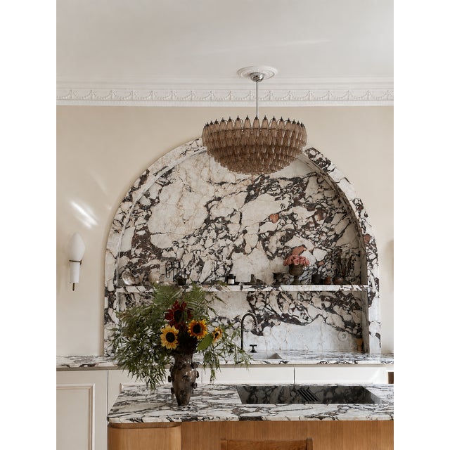 Huge (diameter 35.4") statement murano chandelier in the style of scarpa with beautiful hand blown poliedri prisms. lamp...