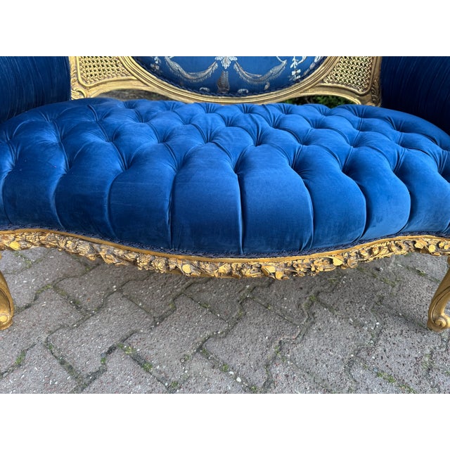 1940 French Louis XVI Gold Beech Blue Velvet Settee For Sale - Image 15 of 18
