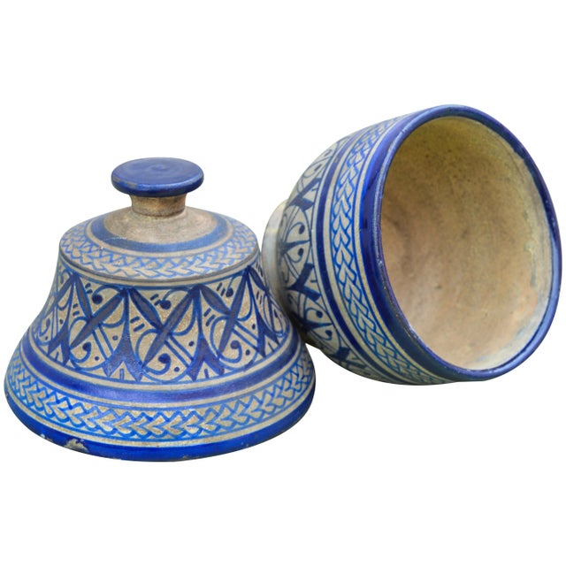 Ceramic Early 20th Century Blue Arabesque Lidded Bowl For Sale - Image 7 of 9