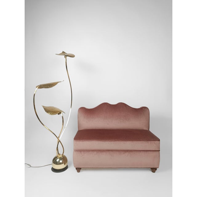 Give yourself a comfortable and very stylish place to sit. This vintage Bench is functional and comfortable in an...