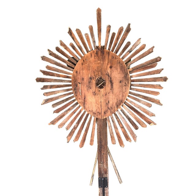 Gold Monumental Spanish Colonial Giltwood Sunburst Reliquary Cross, New Mexico 1700s For Sale - Image 8 of 14