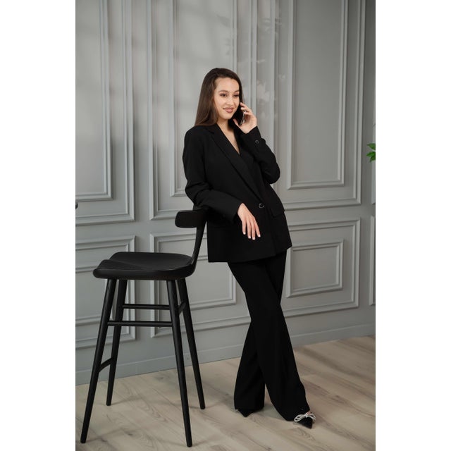 Modern Style Ash Solid Wood Bar Chair With Back in Black Color For Sale - Image 10 of 12