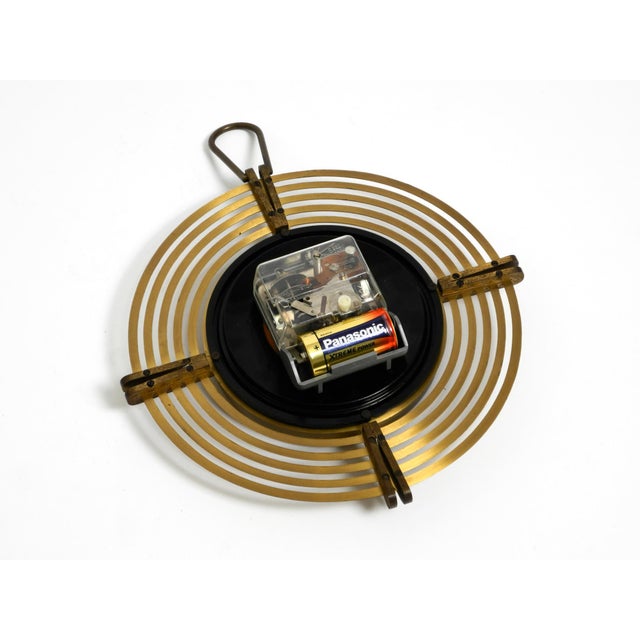 Mid-Century Modern Wall Clock in Brass from Atlanta, 1950s For Sale - Image 10 of 18