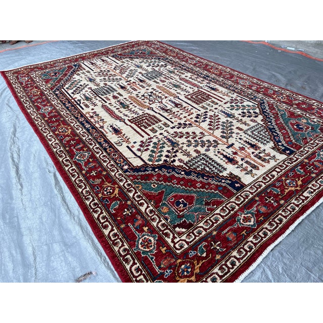 Early 21st Century Hand‑Knotted Afghan Serapi Tree of Life Rug 5'11"×8'11" – Cream Field & Red Niche Floral Design For Sale - Image 5 of 12