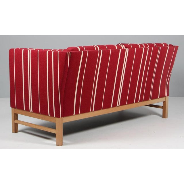 Two-Seat Sofa Model Ej315 in ​​savak Wool and Oak by Erik Jørgensen, 2000s For Sale - Image 8 of 9