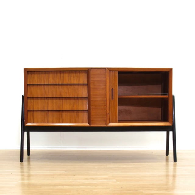 Mid-Century Modern 1950s Mid Century Credenza Attributed Herbert Gibbs for Vesper For Sale - Image 3 of 5