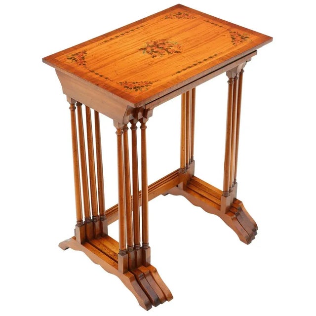 1960s Vintage Georgian Revival Decorated Satinwood Nesting Tables, 1960, Set of 4 For Sale - Image 5 of 5