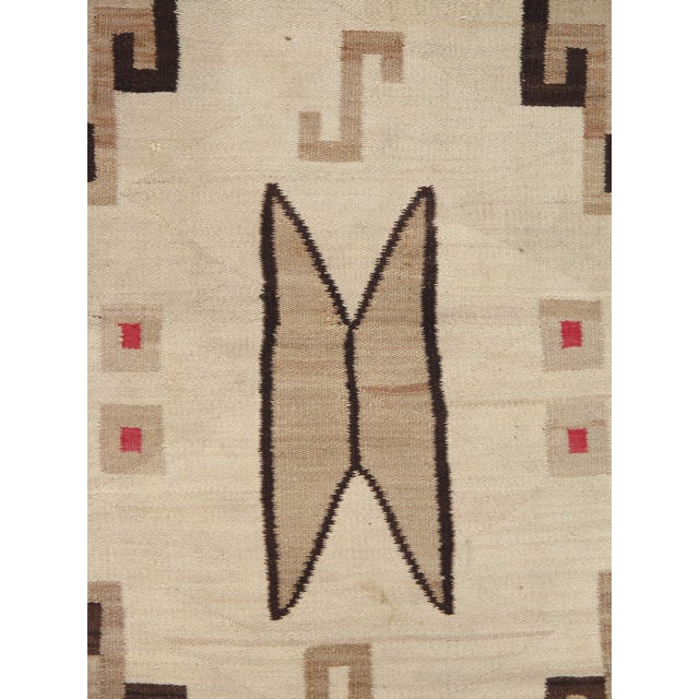 Native American Antique Navajo Rug Circa 1910 Southwestern Handwoven Navajo Blanket 3'3" x 6'10" For Sale - Image 3 of 17