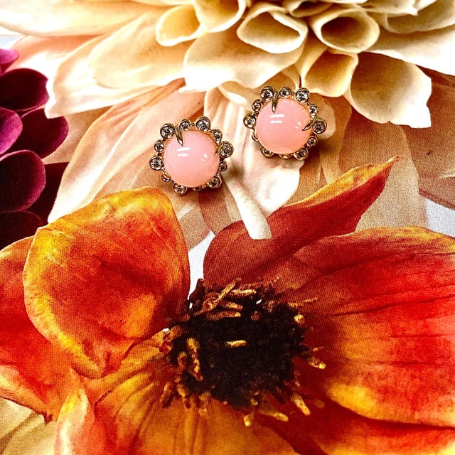 Created in 18 karat yellow gold Pink Opal 4 carats approx. Diamonds 0.25 carat approx. Limited edition Adorn yourself with...