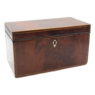 Late 18th Century English George III Period Tea Caddy Box For Sale