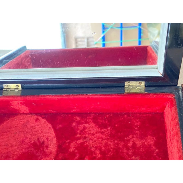 Large Late 19th Century Jewellery Box with Inside Mirror, Vietnam For Sale - Image 5 of 9