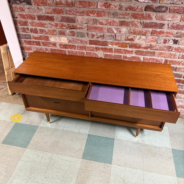 Mid 20th Century Teak Sideboard by Avalon For Sale - Image 4 of 9