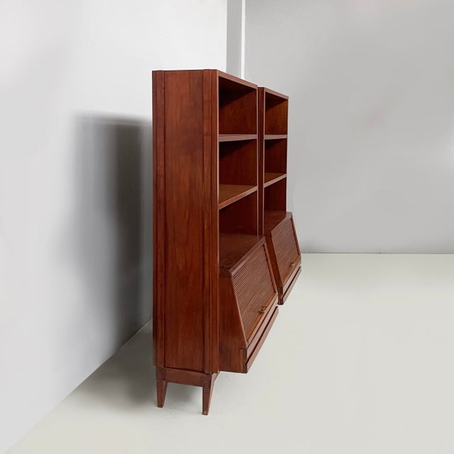 Mid-Century Modern Italian Sideboard in Wood, 1960s For Sale - Image 4 of 15