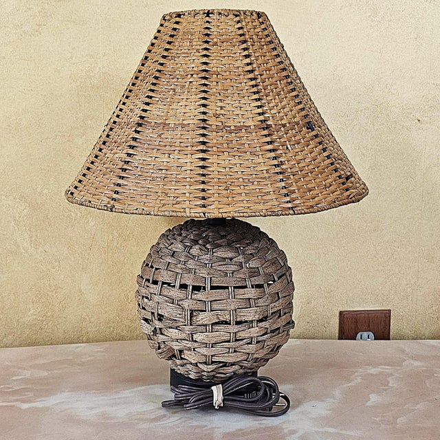 Early 21st Century Vintage Natural Rattan Woven Table Lamp With Matching Basket Weave Shade For Sale - Image 5 of 18