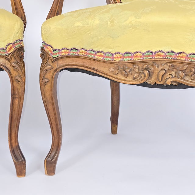 1950s French Louis XV Style Carved Fauteuil Arm Chairs For Sale In Phoenix - Image 6 of 10