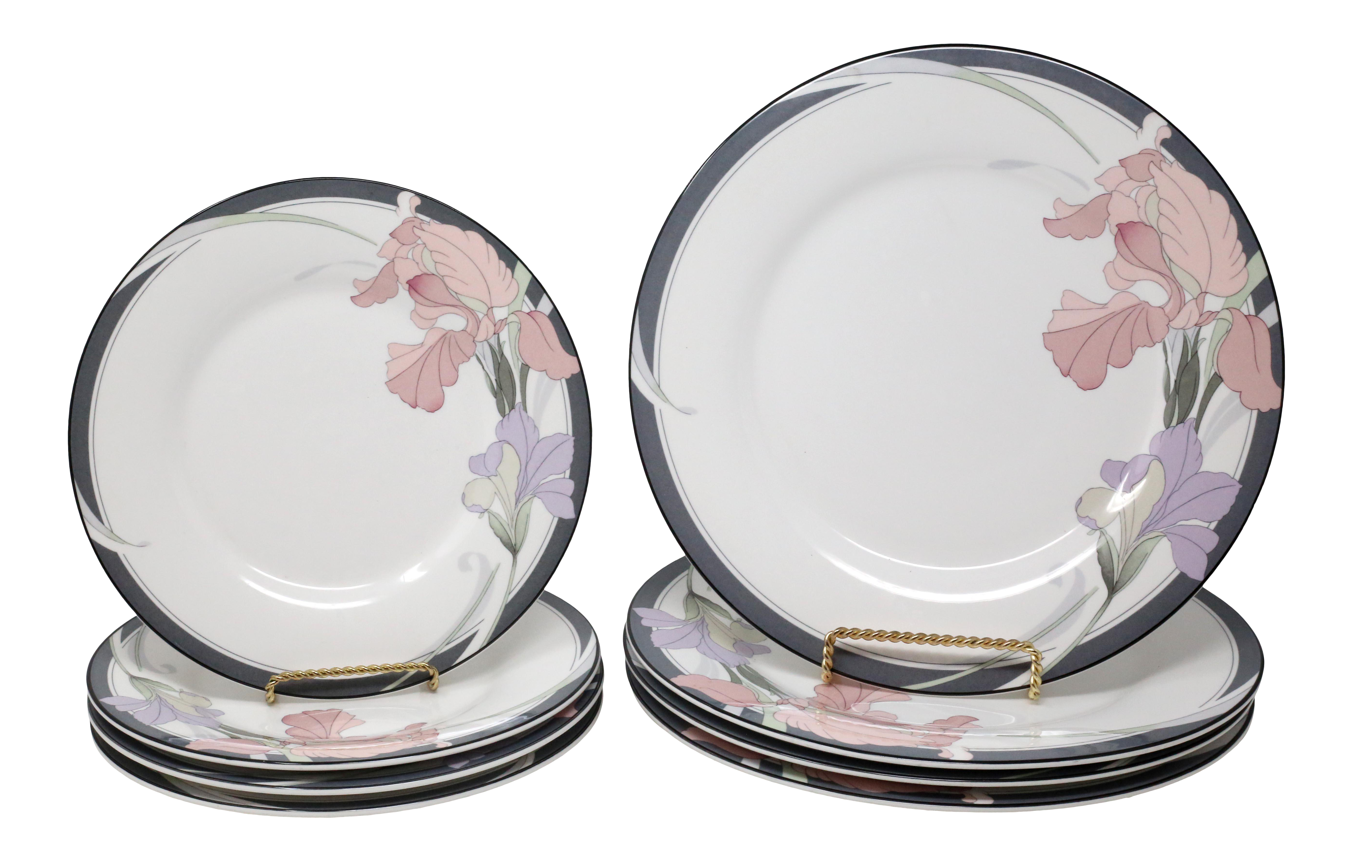 オールドノリタケ、里帰り品です。Old Noritake flower base Set of Nine Vintage Noritake Bone China Magnificence Pattern