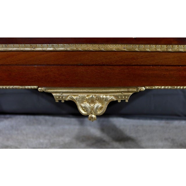 Antique Mahogany Showcase, 1900 For Sale - Image 14 of 18
