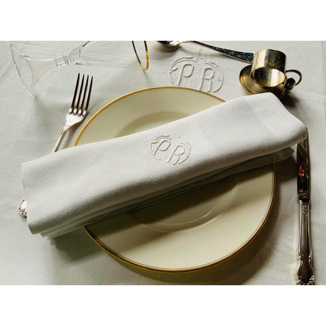 1890s French Linen Tablecloth & Napkins With Art Nouveau "Pr" Monogram For Sale - Image 6 of 9
