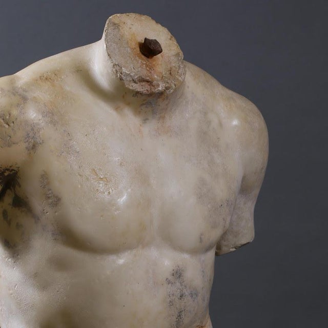 Unknown, Hellenistic Sculpture of a Male Torso, Plaster and Resin For Sale - Image 4 of 6