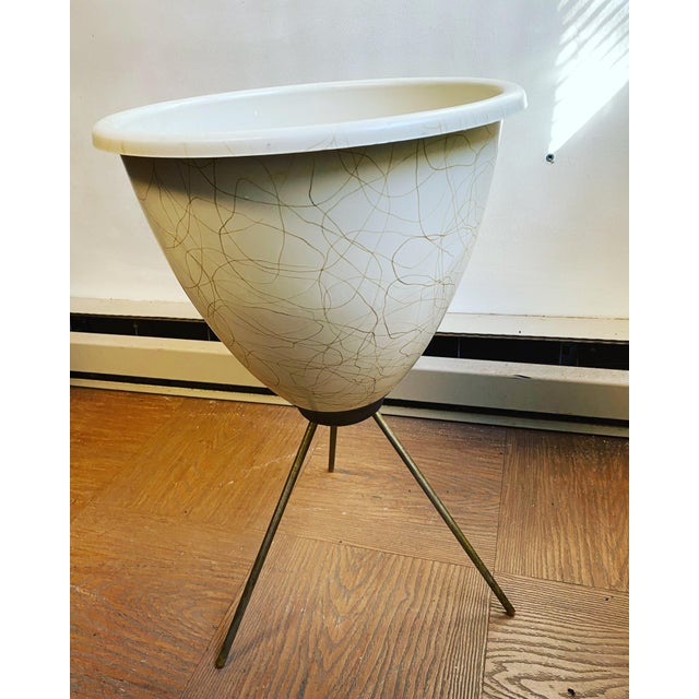 Cream 1970s Mid Century Bullet Planter Swirl Splatter and Stand For Sale - Image 8 of 8