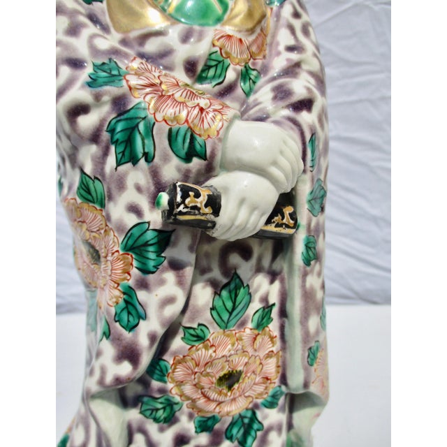 1900s Japanese Kutani Kannon Porcelain Figurine For Sale In New York - Image 6 of 8