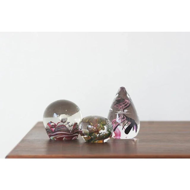 Glass Vintage Paperweight Ball, Italy, 1970, Set of 3 For Sale - Image 7 of 8