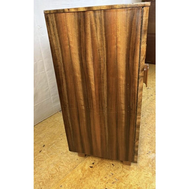 Art Deco Walnut Display Cabinet, 1930s For Sale - Image 9 of 11