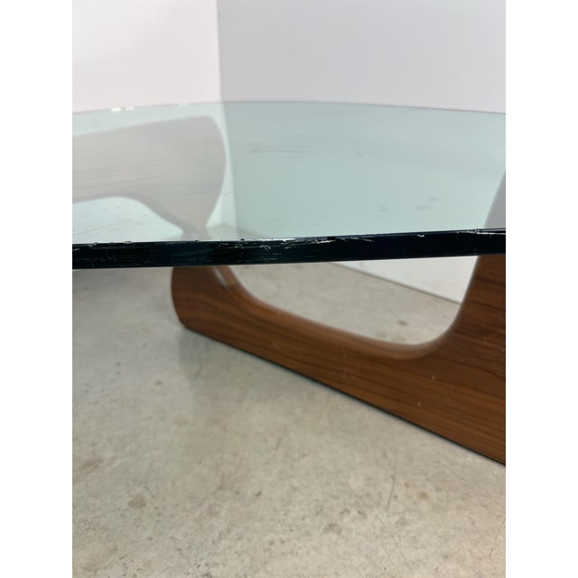 Isamu Noguchi in-50 Coffee Table for Herman Miller For Sale In Miami - Image 6 of 10