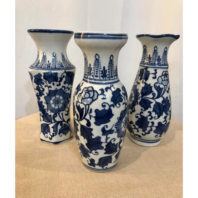 Blue Set of 3, 19th Century Qing Dynasty Blue and White Porcelain Vases For Sale - Image 8 of 10