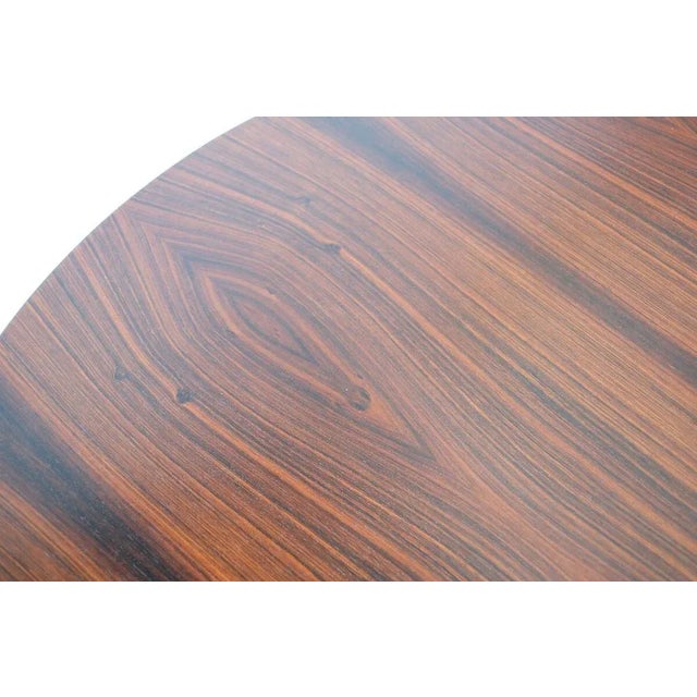 Mid-Century Italian Dining Table with Acrylic Glass Core, 1970s, in Very Good conditions. Designed 1970 to 1979