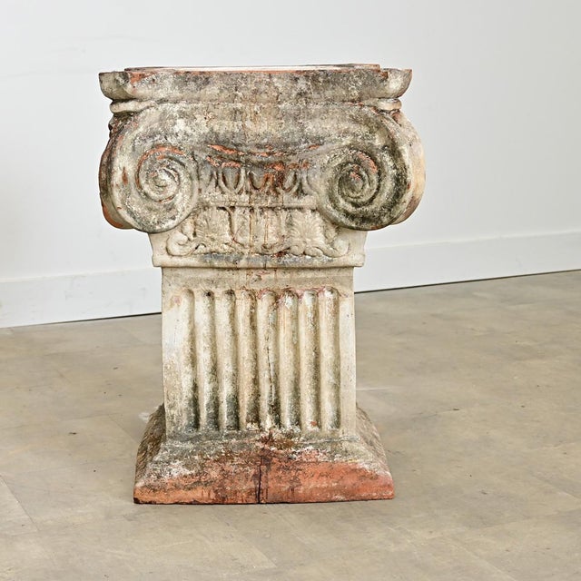 English 19th Century Cast Terracotta Column For Sale In Baton Rouge - Image 6 of 8