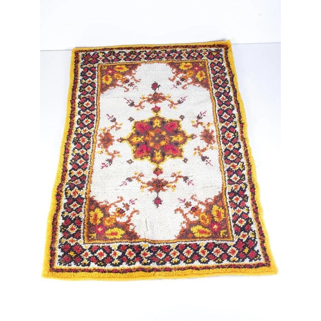 Mid-Century Czechoslovakian Wool Runner Rug, 1960s For Sale - Image 9 of 9