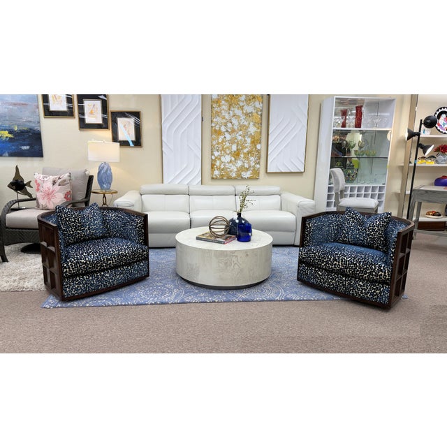 Contemporary Baker Furniture Thomas Pheasant Bevel Swivel Lounge Chairs, a Pair For Sale - Image 3 of 17