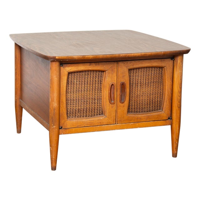 Mid Century Modern Lane Reflection Side Table For Sale