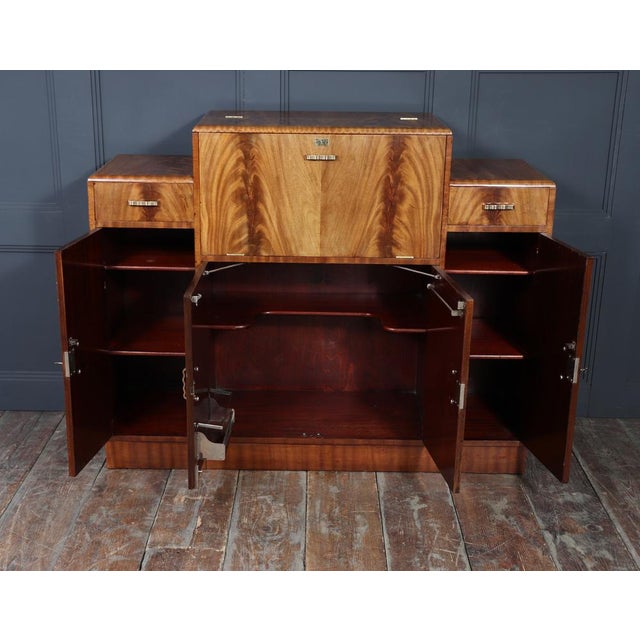 English Art Deco Walnut Cocktail Sideboard, 1930s For Sale - Image 11 of 16