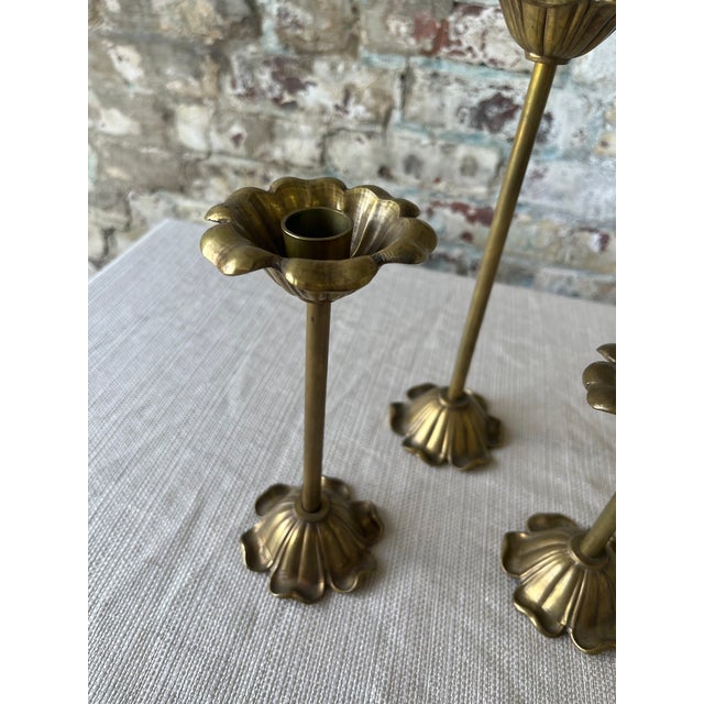 1960s Vintage Brass Tulip Candlestick Trio – Sculptural Flower Form For Sale - Image 5 of 8