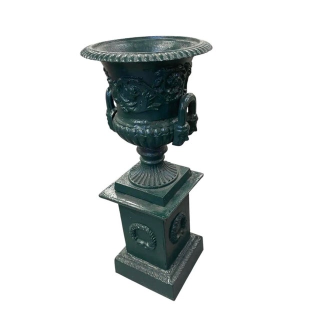 Neoclassical Vintage Neoclassical Cast Iron Garden Urn on Wreath Pedestal - Hunter Green For Sale - Image 3 of 12