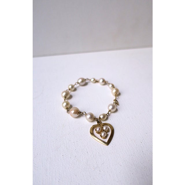 Mid 20th Century Charm Bracelet Pearl and Gold Heart, Circa Mid-20th Century For Sale - Image 5 of 14