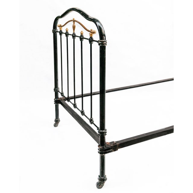 Black Cast Iron Single Beds in Black and Gold, 1890s, Set of 2 For Sale - Image 8 of 10