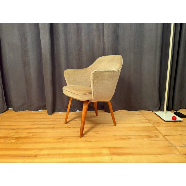 Olive Executive Chair by Eero Saarinen for Knoll Inc. / Knoll International, United States, 1950s For Sale - Image 8 of 17