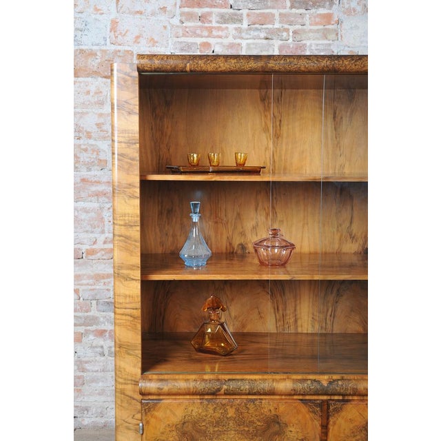 Art Deco Showcase in Walnut by J. Halabala for Up Závody, Czech, 1920s For Sale - Image 9 of 18