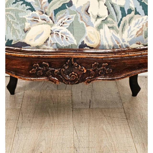 Wood Pair of French or Italian Louis XIV Walnut Large Armchairs, Mid-18th Century For Sale - Image 7 of 13