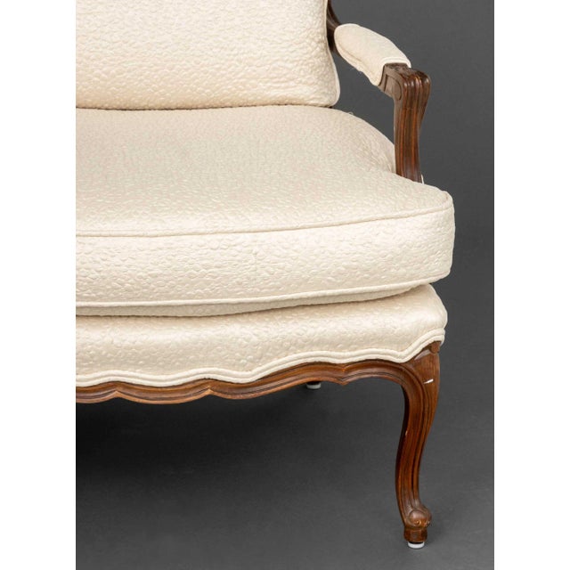 Late 20th Century Louis XV Style Upholstered Walnut Bergeres, Pair For Sale - Image 5 of 7