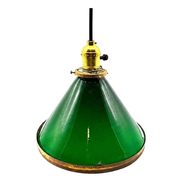 1920s Art Deco Banker/Poker Hanging Ceiling Light W/ 9" Brass Rim Green Glass Shade For Sale