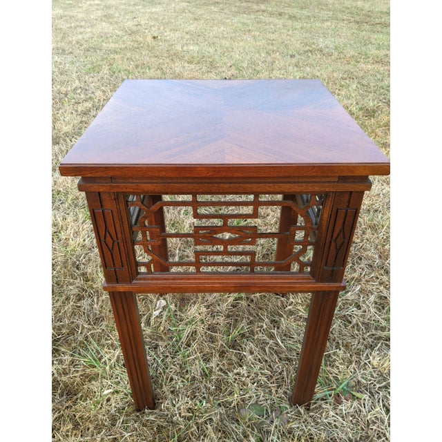 Wood 1970s Hekman Solid Mahogany Carved Fretwork Chinoiserie Asian Side or End Table For Sale - Image 7 of 10