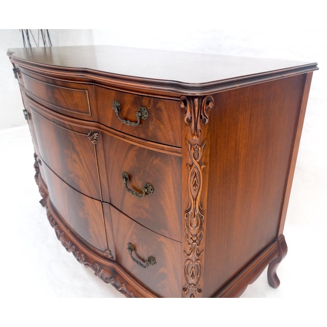 Wood Flame Mahogany Bow Front Claw Feet 3 Drawers Dresser Chippindale Style MINT For Sale - Image 7 of 18