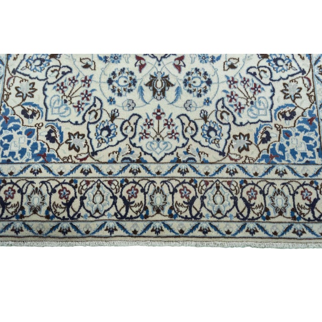 Beige Hand-Knotted Oriental Rug in Silk For Sale - Image 8 of 13
