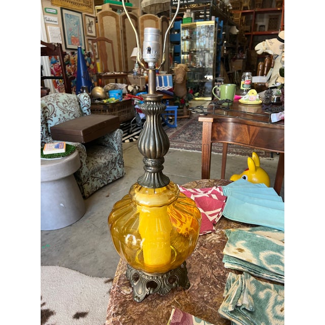 1970s Mid Century Modern Yellow Bulbous Glass and Metal Table Lamp For Sale - Image 4 of 12